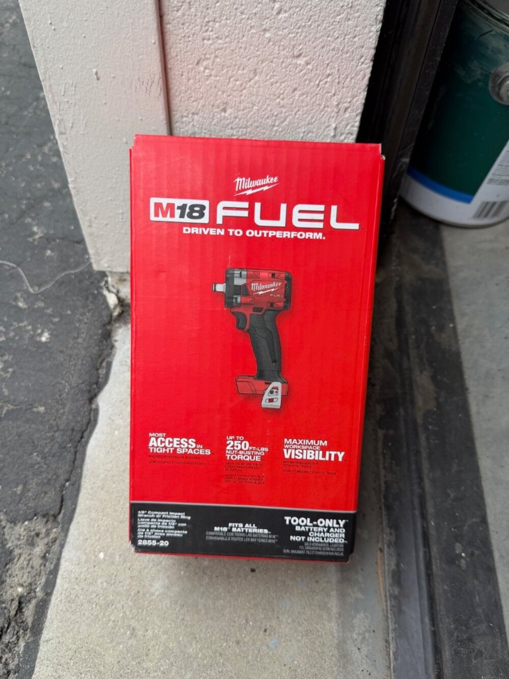 Milwaukee M18 18V 1/2 inch Fuel Li-Ion Brushless Compact Impact Wrench 2855-20